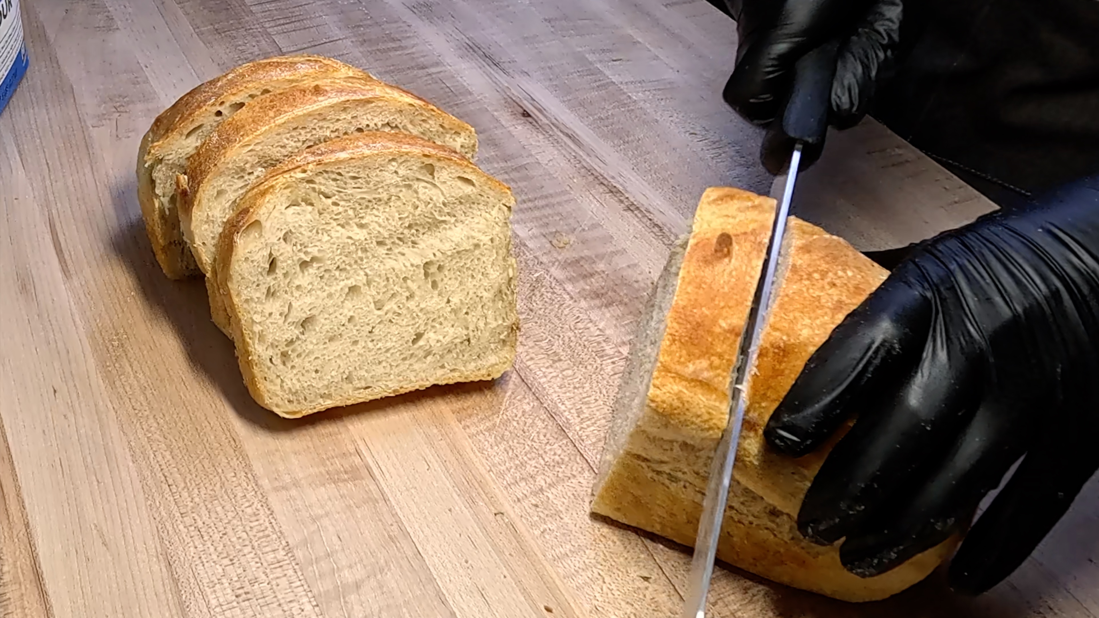 5 Reasons Your Sourdough Sandwich Loaf Is Too Dense